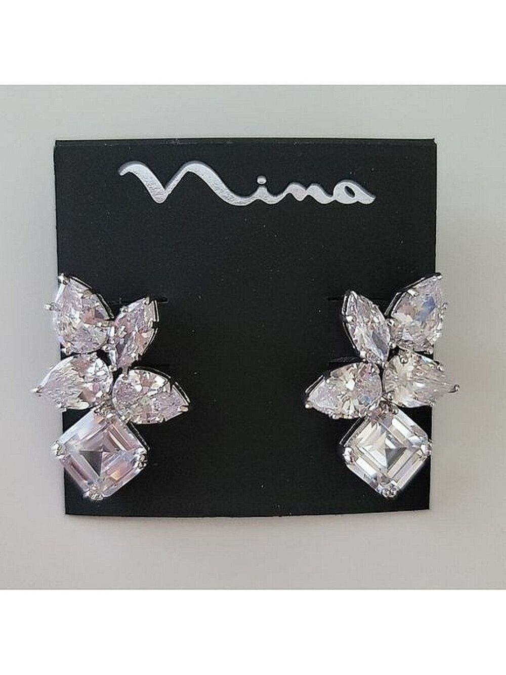 Silver Crystal Earrings NWT #0331
